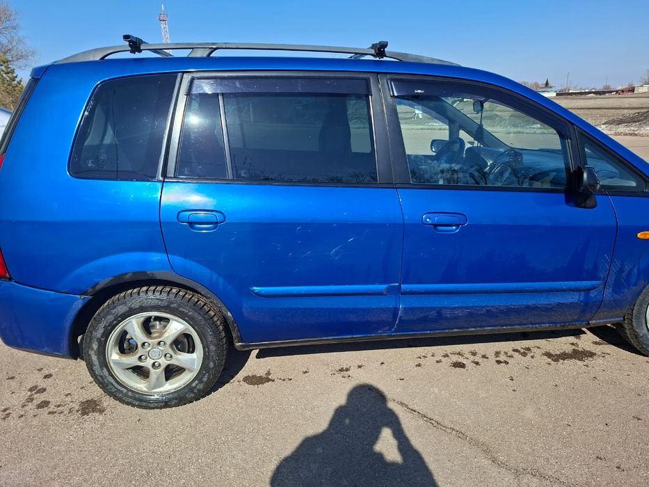 Авто Мазда Премаси  2004