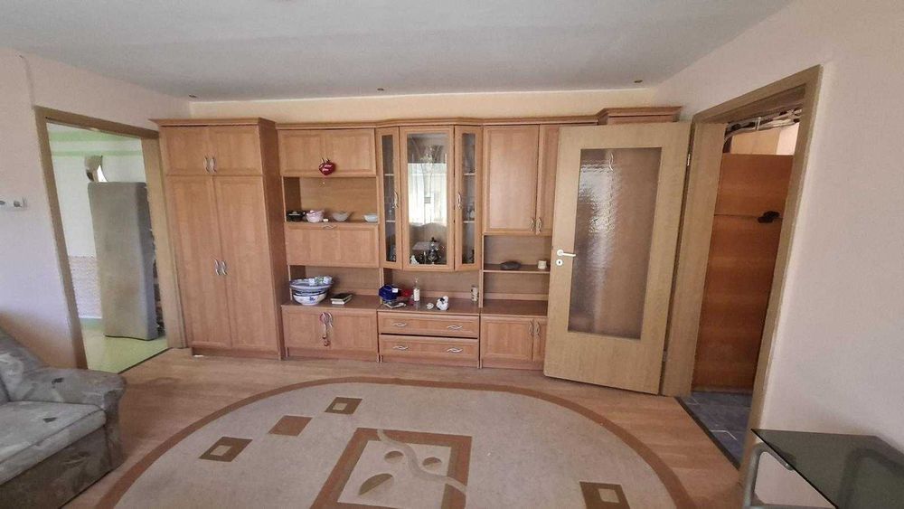 Proprietar vând apartament 2 camere, 58 mp, centrală proprie – Dâmbovița