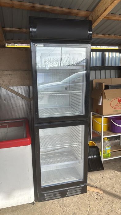 Холодильники для магазина