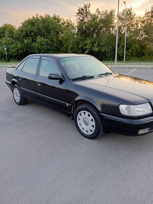 Продам Ауди 100 С4