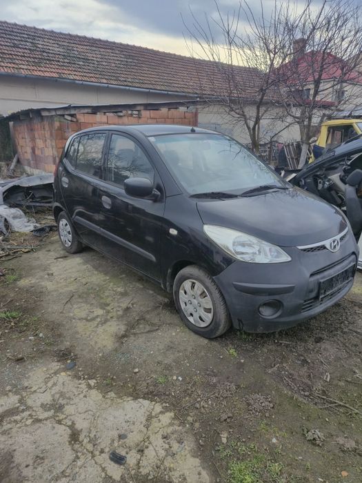 Vând Hyundai I10