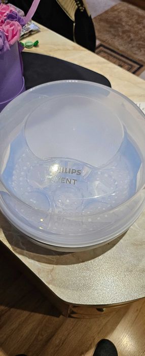 Стерилизатор за бебешки шишета Авент