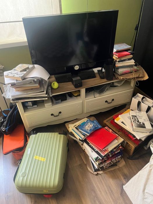 Диван раскладной в черном цвете