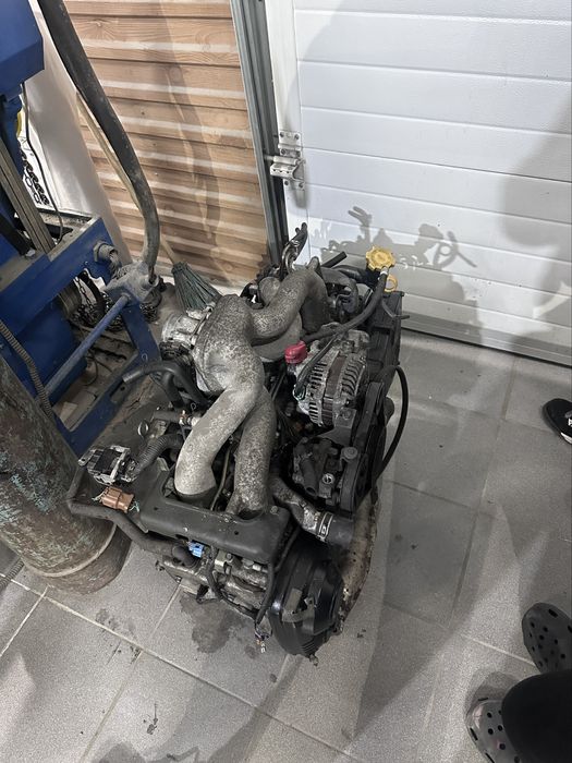 Продам двигатель 204 2.0