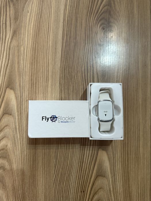 Часовник Flyblocker против насекоми