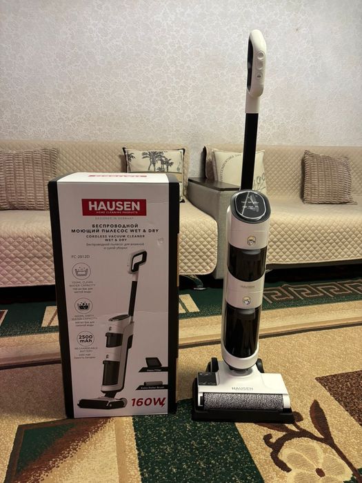 Вертикальный моющий пылесос