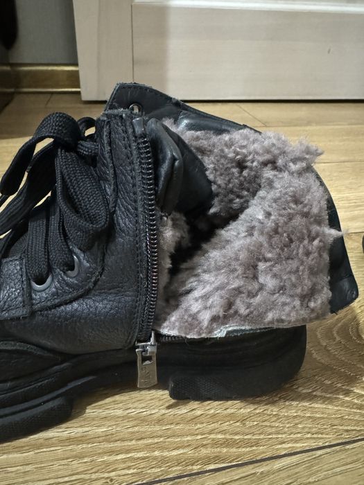 Зимнии ботинки на мальчика