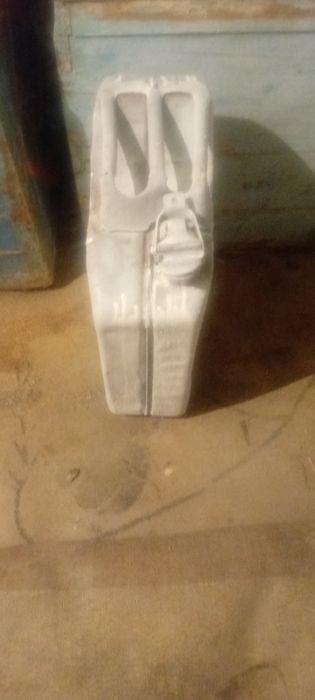 Канистра для бензина