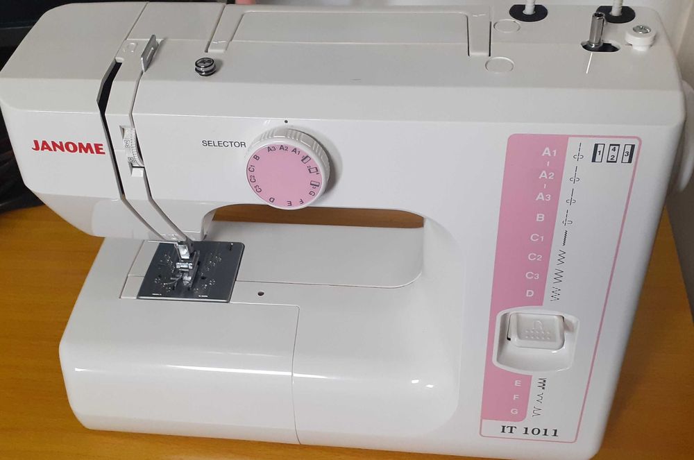 Шевна машина JANOME