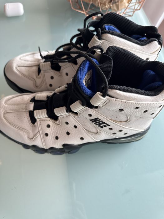 Нови маратонки nike air