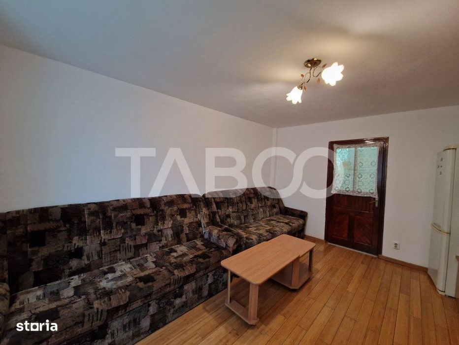 Garsoniera de inchiriat 22mpu mobilata si utilata zona Lazaret Sibiu — fotografia 3