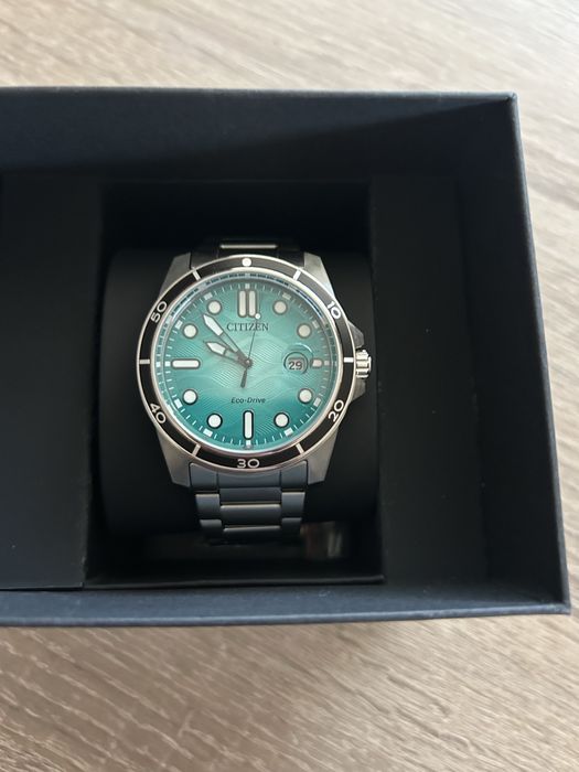 Citizen Eco-Drive AW1760-81W Turquoise