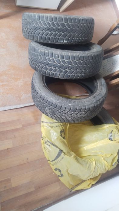 Продам шины зимние. б.у..