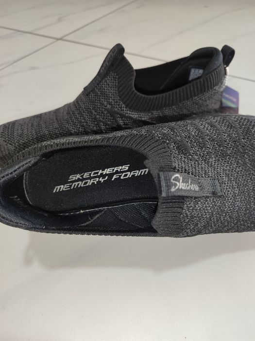 Продаётся original Sketchers Memory foam