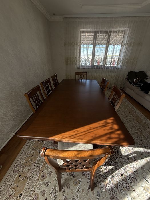 Продам стол со стульями