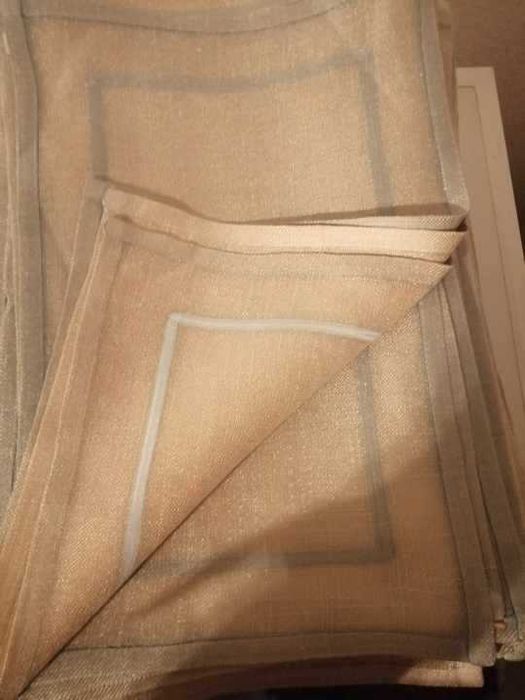 Немски покривки за маси, Уникално стилни и красиви,