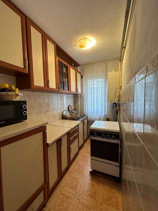 Apartament 2 camere decomandat – Târgu Jiu, Str. Mioriței nr. 11