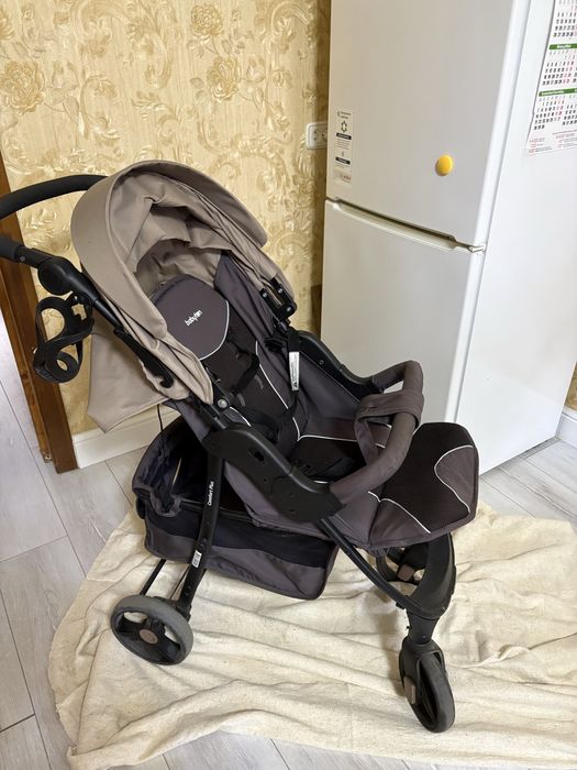 Детская коляска