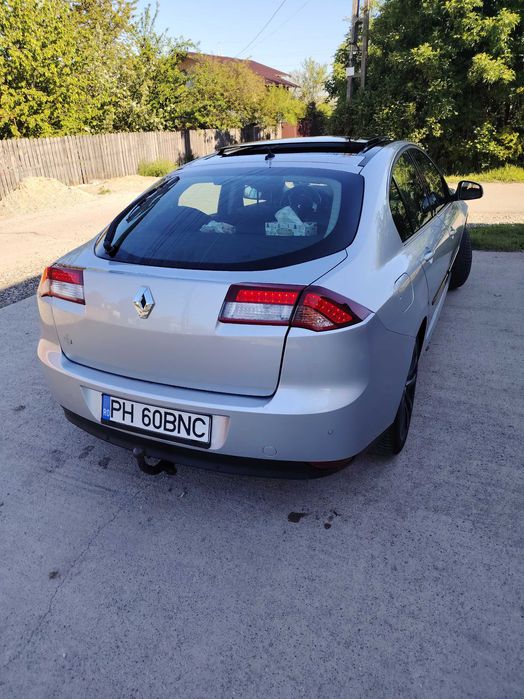 Vând Renault Laguna