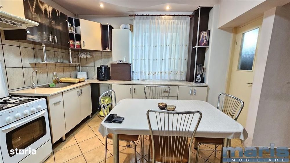 Apartament 3 camere 2 bai Tudor etaj 2