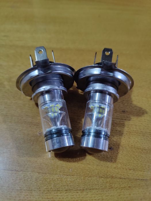 H4 LED светодиодные лампы новые