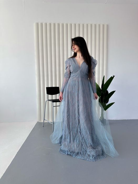 Продаются вечерние платья