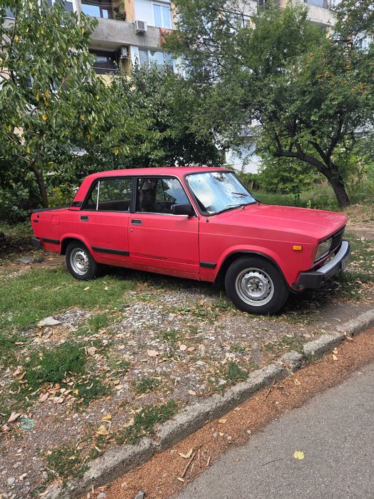 Prodavam lada 2105 za 1500evro. Тел 0896855581