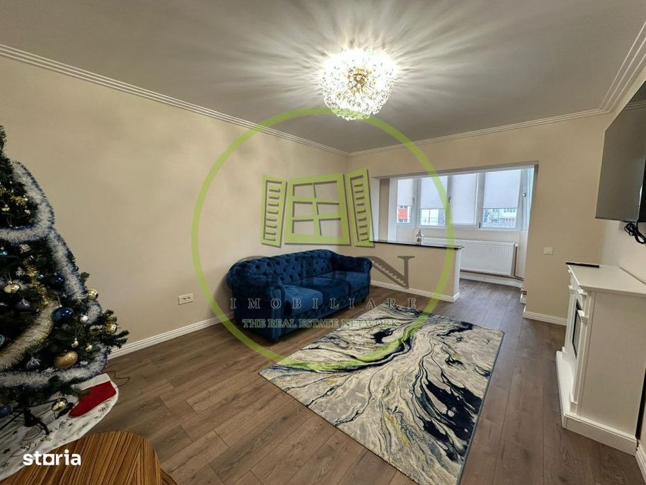 Apartament 3 camere, 75 mp, cartier Craiovita Noua, zona Scoala Elena