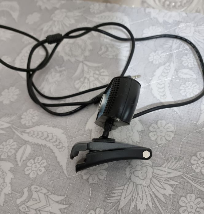 Вебкамера  на компьютор