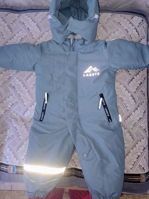 Продам детский комбинезон