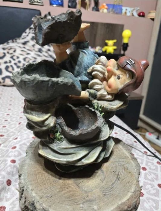 Fantana de camera, pitic cu ulcior