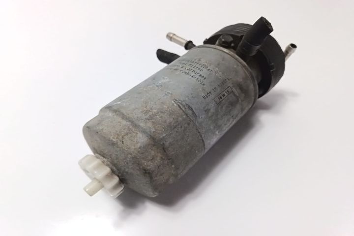 Incalzitor combustibil 1.9 AVB 3B0201886 Volkswagen VW Passat B5