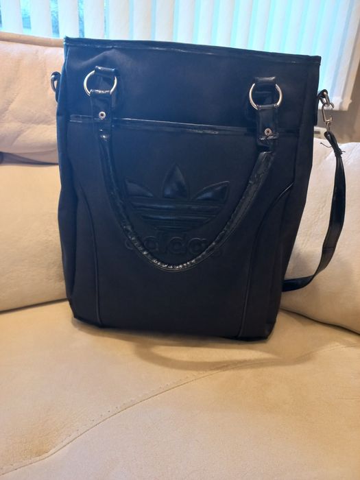 Чисто нова оригинална дамска чанта Адидас