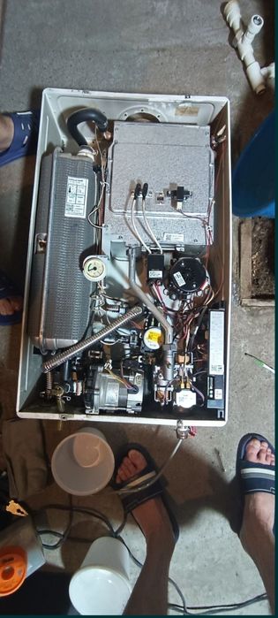 Ремонт профилактика чистка котлов. Сантехнические работы.