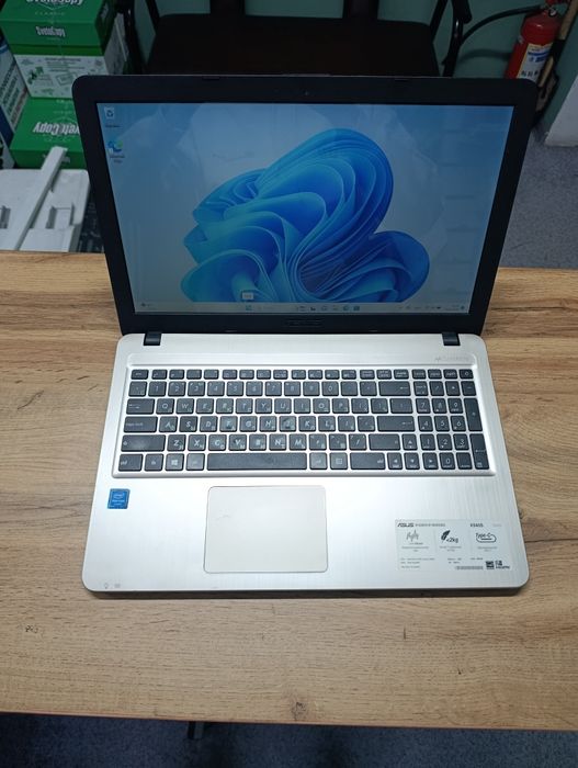 Ноутбук в идеале!4 ядра + ssd!НЕДОРОГО!