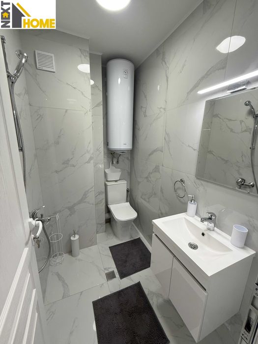 Дава се под наем Тристаен апартамент в Пловдив, Кършияка - 90 кв.м за 510 € - Снимка #12