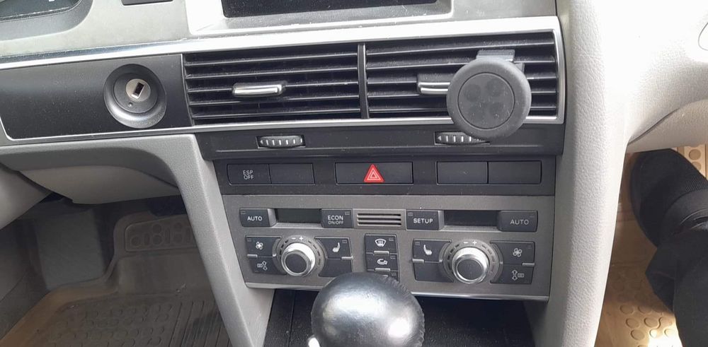 Audi a6c6 4f AUTOMAT DOTĂRILE FUNCTIONABILE nu accept schimburi