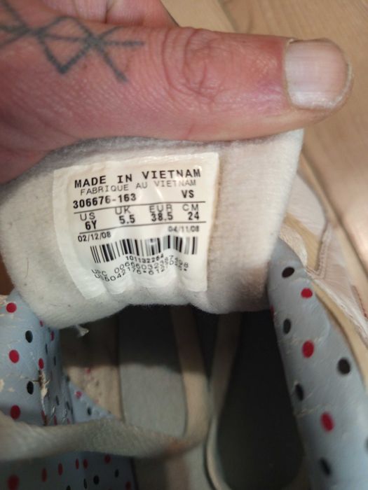 Nike дамски маратонки , Nike mickey mouse 38.5