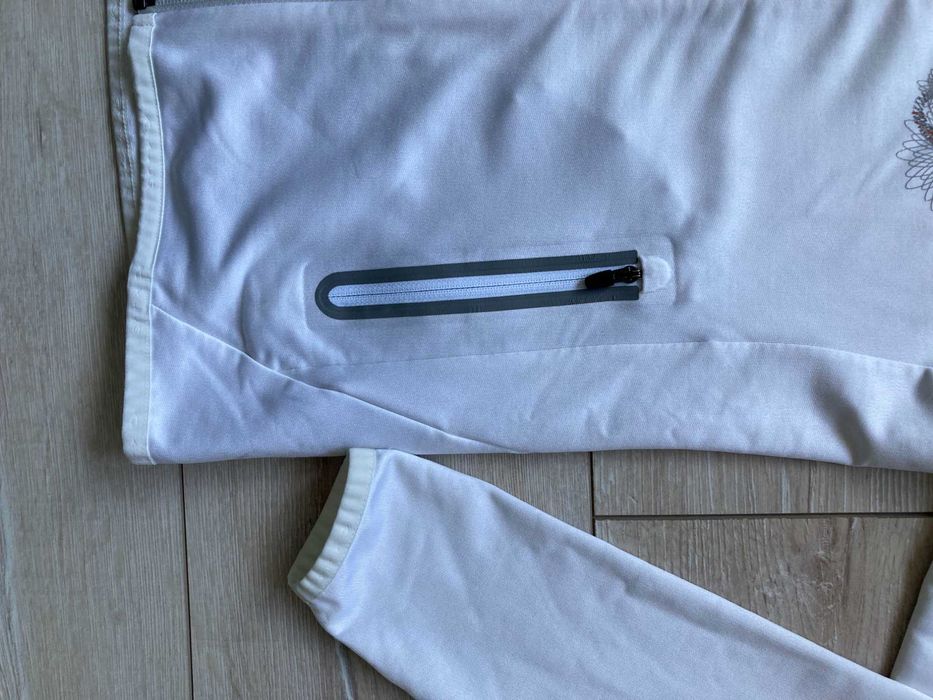 KJUS женско горнище горница суиччър суитчър размер М