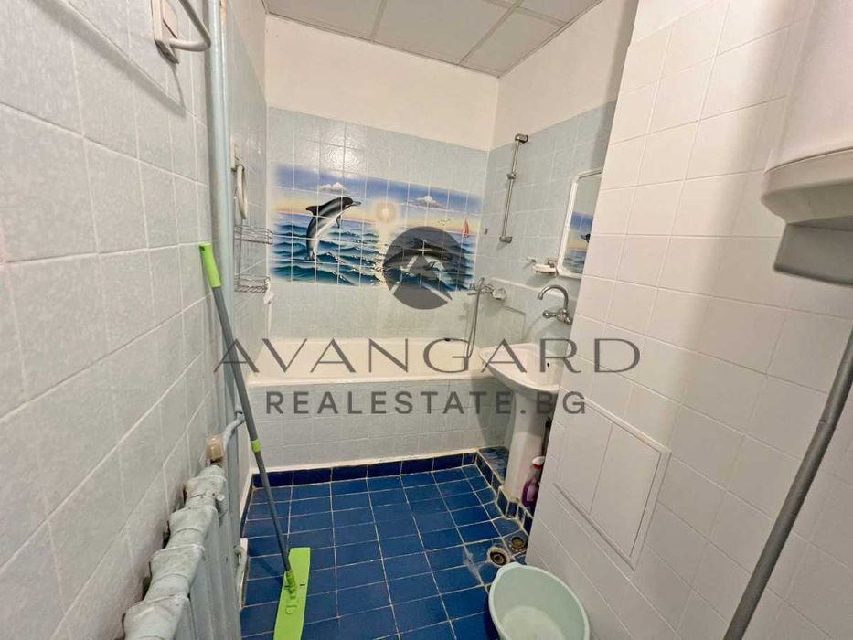 Продава се Тристаен апартамент в Пловдив, Изгрев - 70 кв.м за 503 €/кв.м - Снимка #6