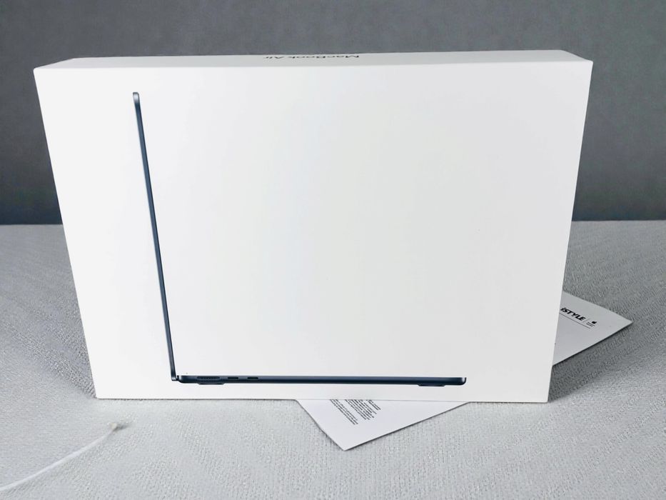 НОВ! Apple MacBook Air 13" M5 16RAM 512SSD Midnight Гаранция!