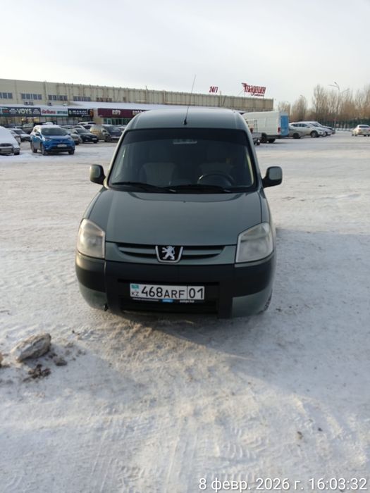 Peugeot Partner 2010 минивен кузов