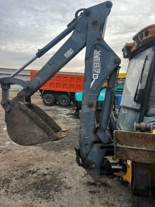 Продам 3в1 погрузчик эксковатор