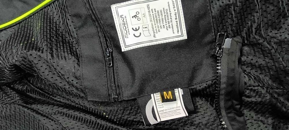 Мото яке  Modeka Yannik Air Black