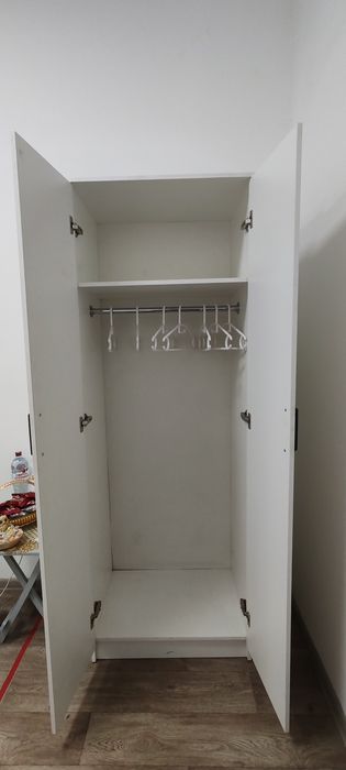 Шкаф. Отличное состояние.  25.000