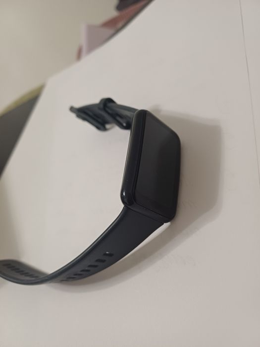 Умный браслет Huawei модель STA-B39