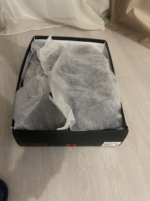 Cizme peste genunchi cu toc