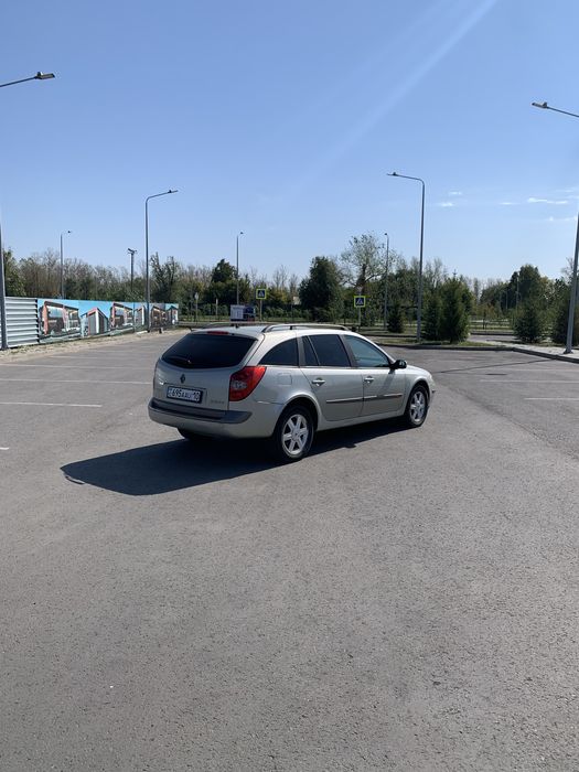 Рено лагуна 2 на полном ходу