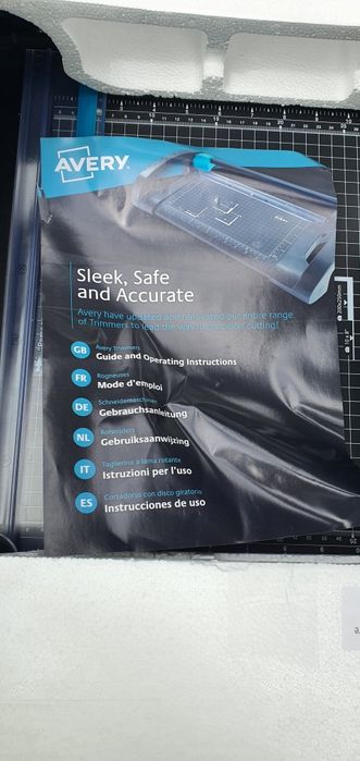 Vând tablă pentru desen și de taiat