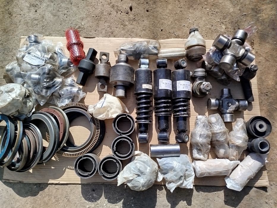 Продам. Запчасти